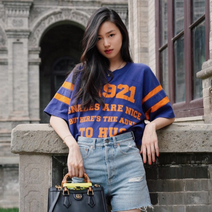 gucci 25 eschatology print t-shirt